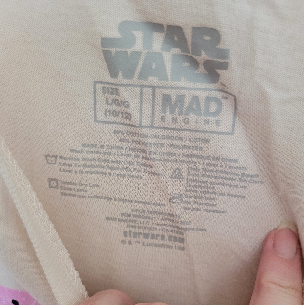Disney's Star Wars Mad Engine Baby Yoda Mandelorian Short Sleeve Tee Size Large - Picture 4 of 4